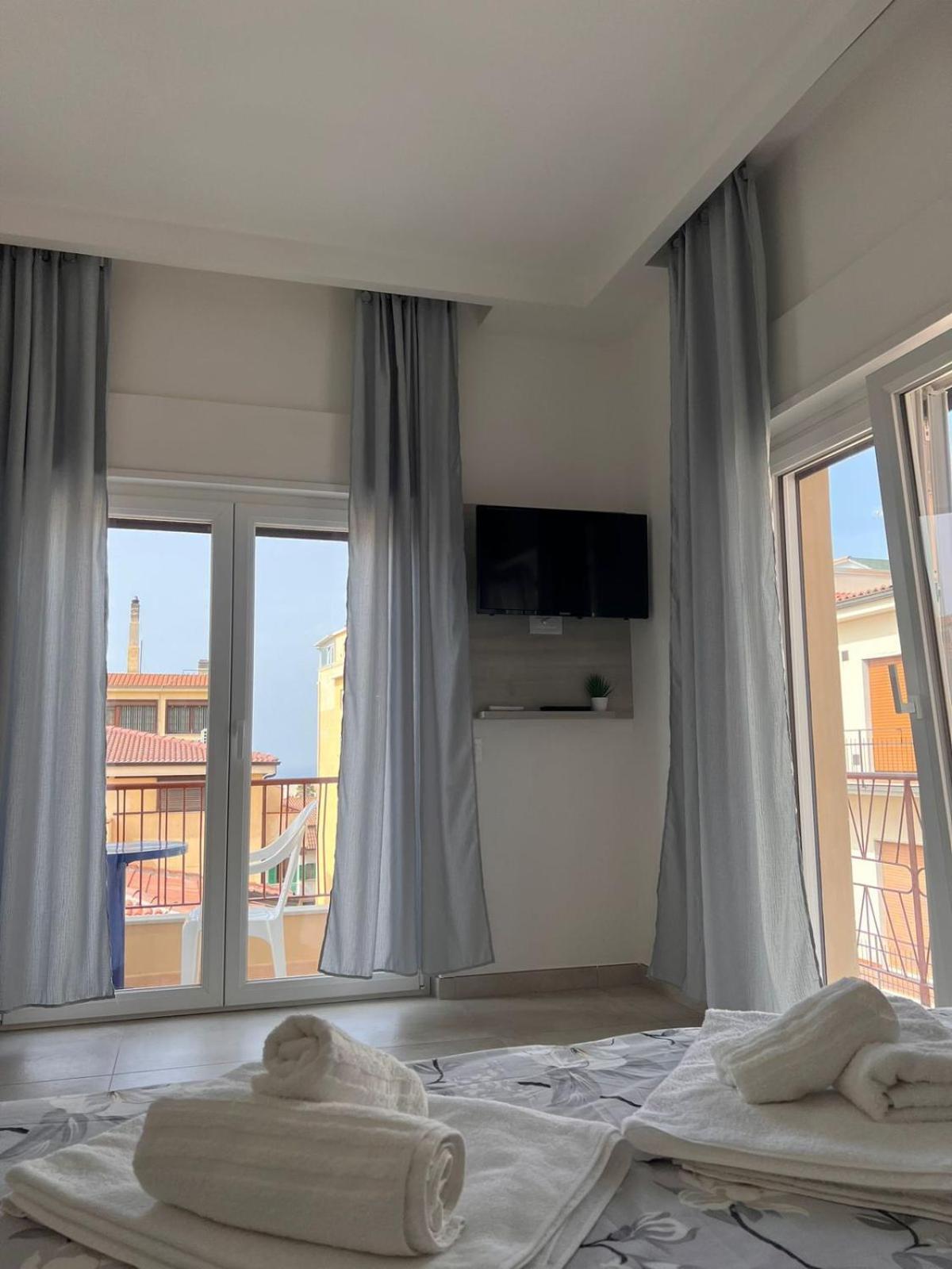 Porta Sul Mare Hotell Tropea Eksteriør bilde